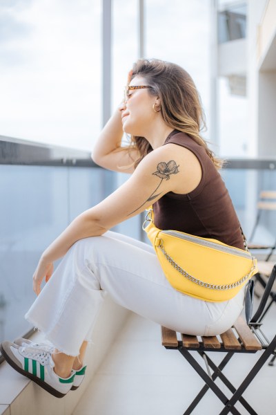 Ivory mustard